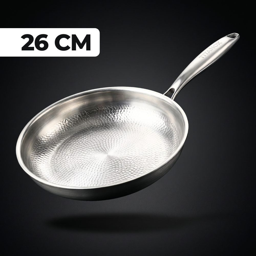Poêle en titane pur taille 26 cm